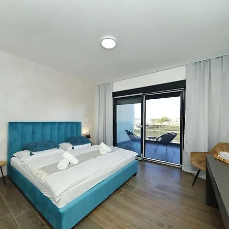 Good Vibes With Heated Pool Villa *