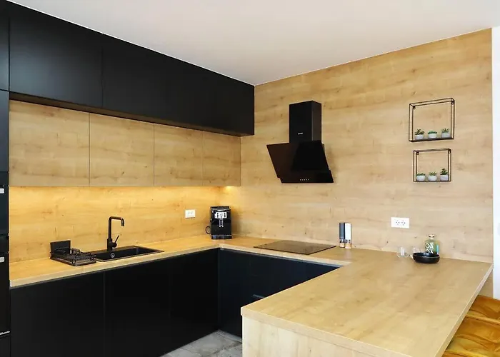 Good Vibes With Heated Pool Villa